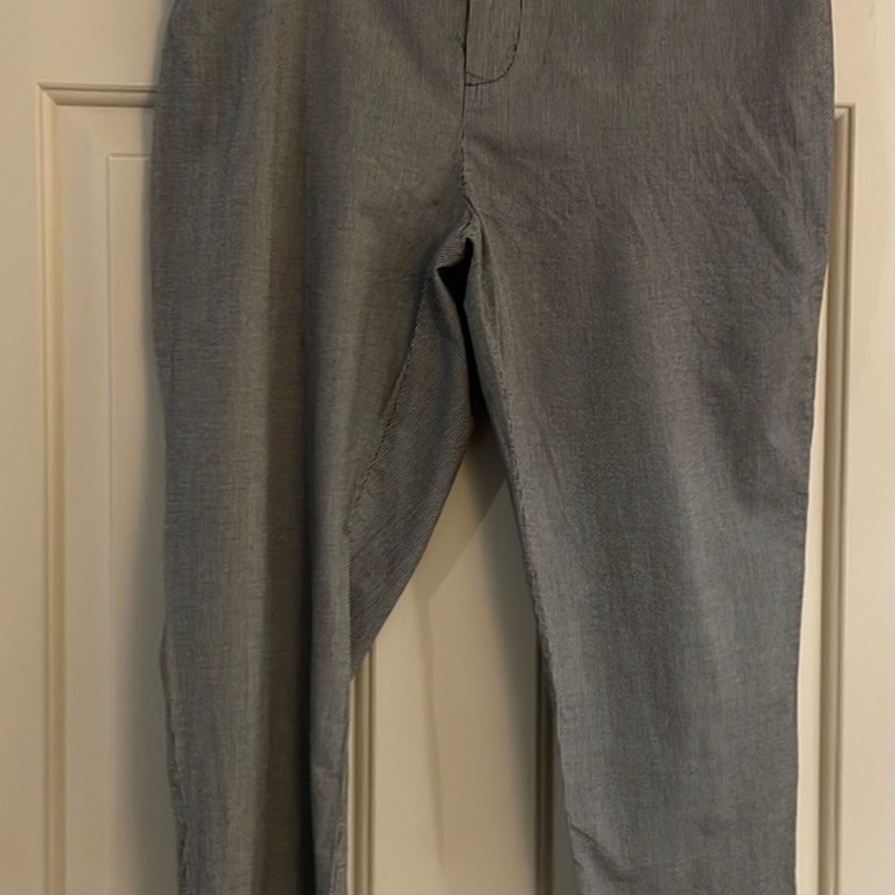 Coldwater Creek Crop Pants